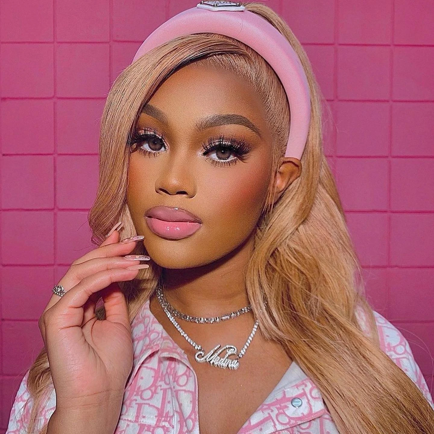 Cassava (Yellow) Flour Setting Powder 4 Cassava (Yellow) Flour Setting Powder - Image 2