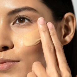 Biolumin-C Vitamin C Gel Moisturizer -Beauty Bakerie Shop 1x1 Nancy Product on Face Biolumin C Gel Moisturizer