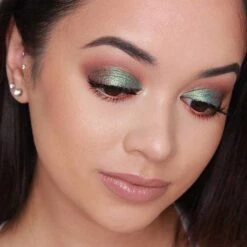 24 Shades Eyeshadow Palette - Bondi 14 24 Shades Eyeshadow Palette - Bondi -Beauty Bakerie Shop Klara Cosmetics Bondi 24 eyeshadow palette professional pigmented shades looks on the model colorful shimmer matte glitter sparkle multichrome