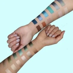 24 Shades Eyeshadow Palette - Bondi 12 24 Shades Eyeshadow Palette - Bondi -Beauty Bakerie Shop Klara Cosmetics Bondi 24 eyeshadow palette professional pigmented shades swatches colorful shimmer matte glitter sparkle multichrome