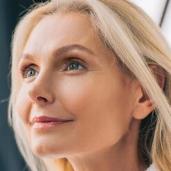 Reset Face Lift Serum -Beauty Bakerie Shop Klara Cosmetics Reset Facelift Serum natural collagen correct fatigue dullness dryness fine lines wrinkles youthful replenish soothe hydration antioxidant skincare model 2