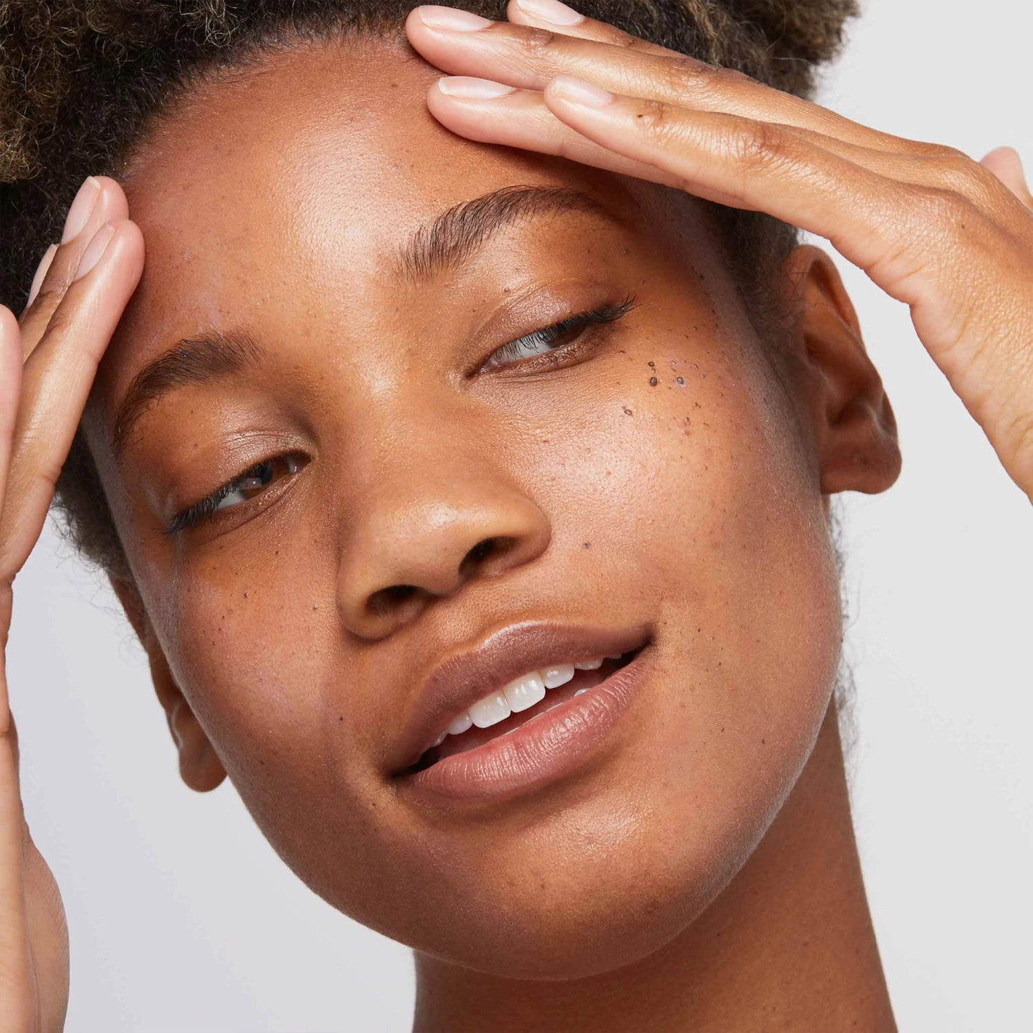 Dermalogica Invisible Physical Defense Mineral Sunscreen Spf30 6 Dermalogica Invisible Physical Defense Mineral Sunscreen Spf30 - Image 4