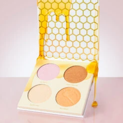 Milk & Honey Highlighting Palette -Beauty Bakerie Shop mah3